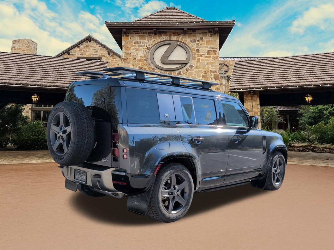 2023 Land Rover Defender X-Dynamic SE