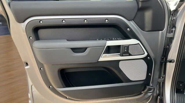 2023 Land Rover Defender X-Dynamic SE San Juan TX