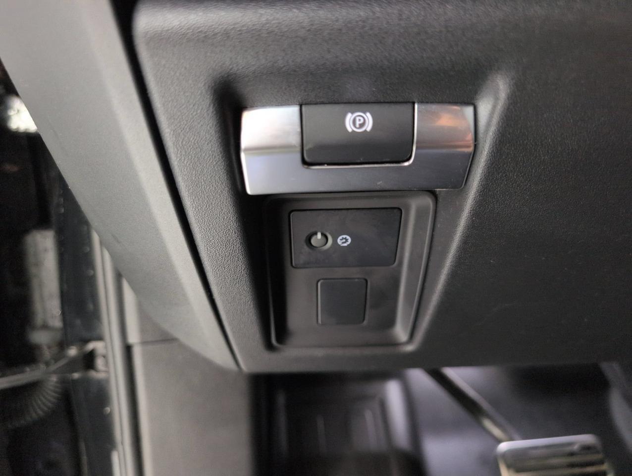 2023 Land Rover Defender X San Antonio TX