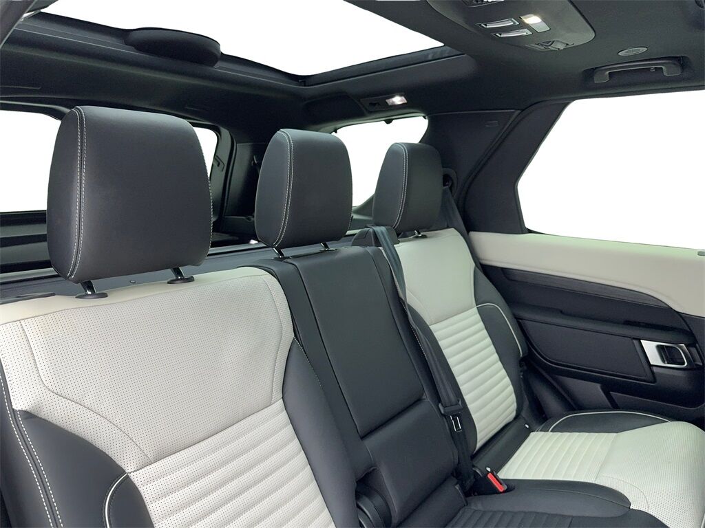2023 Land Rover Discovery HSE R-Dynamic NAV,CAM,PANO,BLIND SPOT,22&quot; WLS,3RD Plano TX