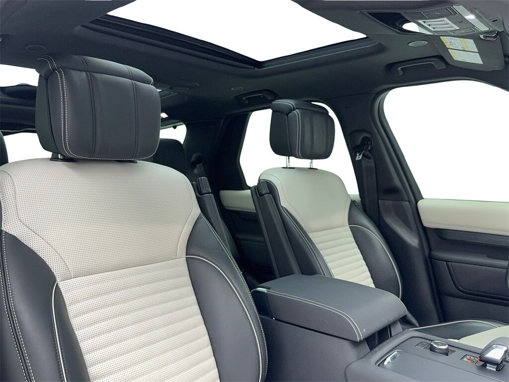 2023 Land Rover Discovery HSE R-Dynamic NAV,CAM,PANO,BLIND SPOT,22&quot; WLS,3RD Plano TX