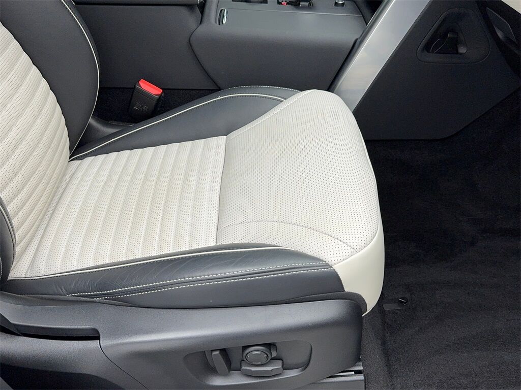 2023 Land Rover Discovery HSE R-Dynamic NAV,CAM,PANO,BLIND SPOT,22&quot; WLS,3RD Plano TX