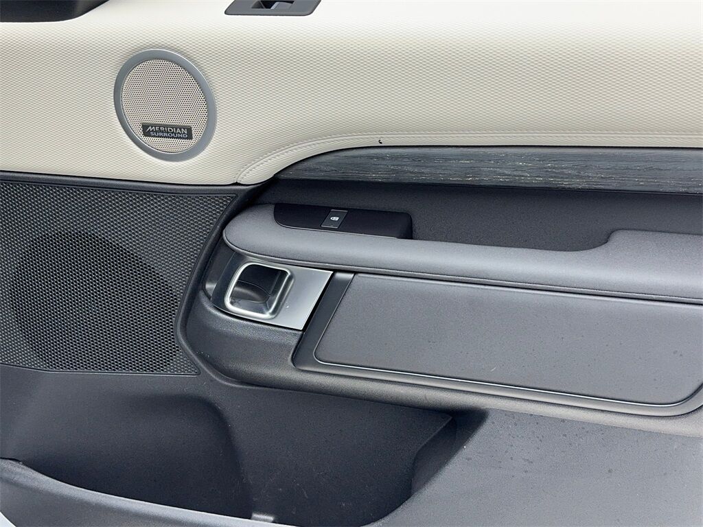2023 Land Rover Discovery HSE R-Dynamic NAV,CAM,PANO,BLIND SPOT,22&quot; WLS,3RD Plano TX