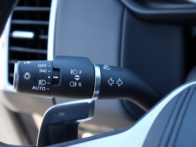 2023 Land Rover Discovery HSE R-Dynamic Oshkosh WI