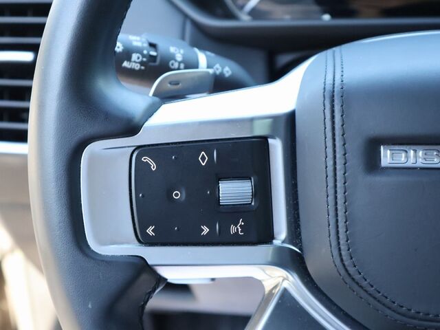 2023 Land Rover Discovery HSE R-Dynamic Oshkosh WI