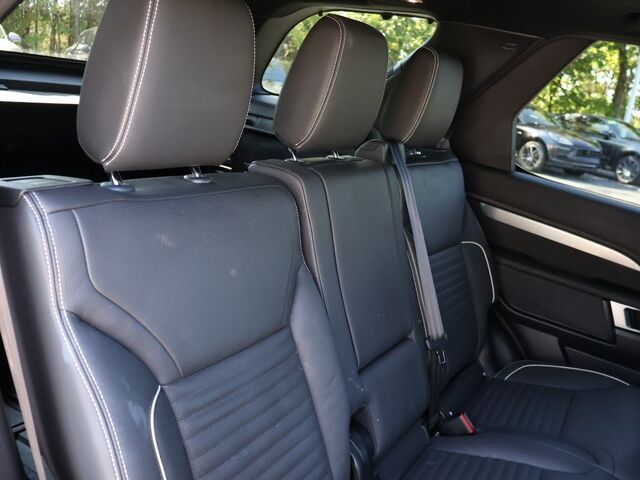 2023 Land Rover Discovery HSE R-Dynamic Oshkosh WI