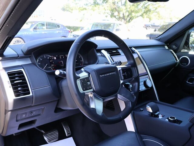 2023 Land Rover Discovery HSE R-Dynamic Oshkosh WI
