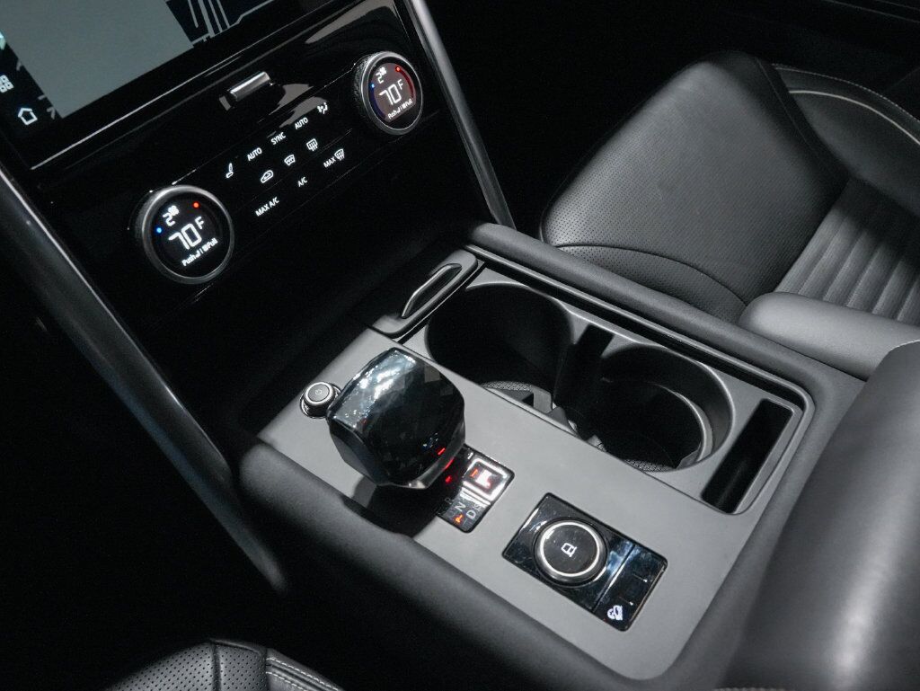 2023 Land Rover Discovery HSE R-Dynamic Tigard OR