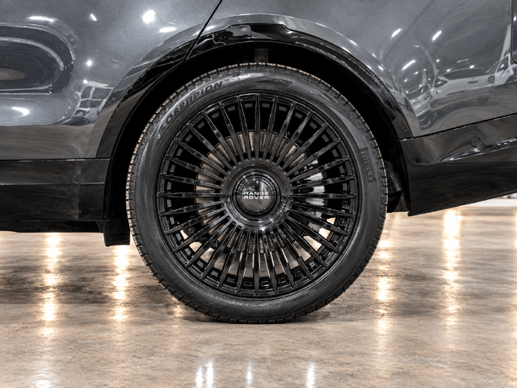 2023 Land Rover Discovery HSE R-Dynamic Tigard OR