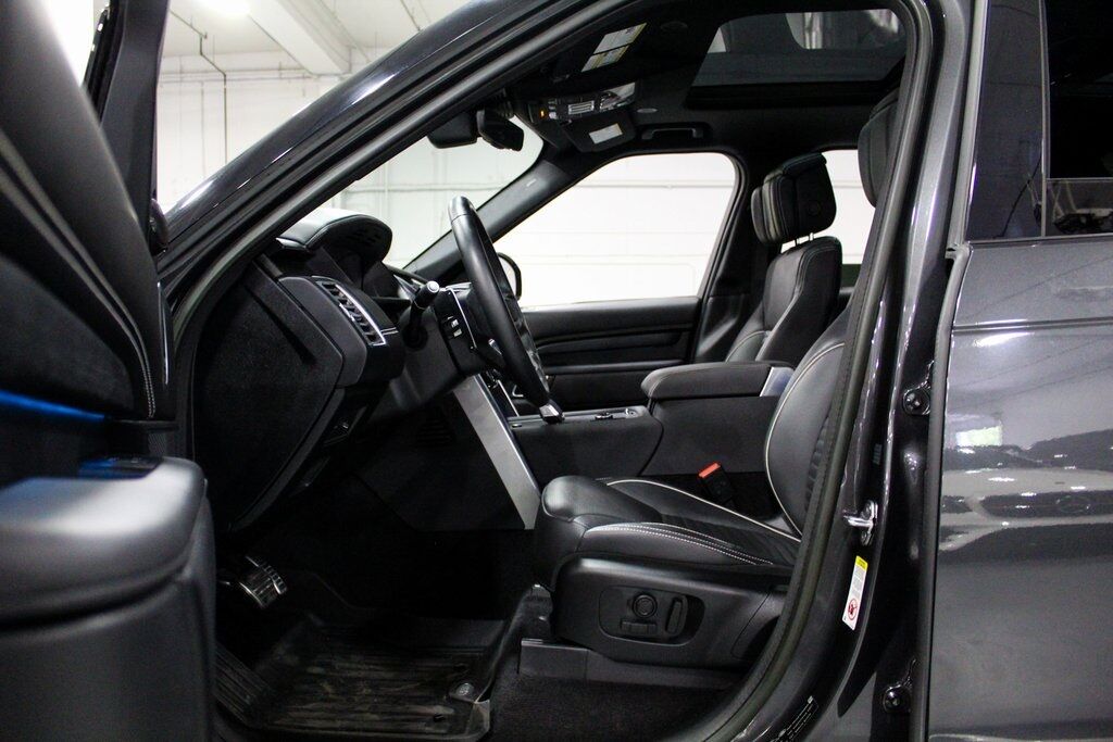 2023 Land Rover Discovery HSE R-Dynamic Tigard OR