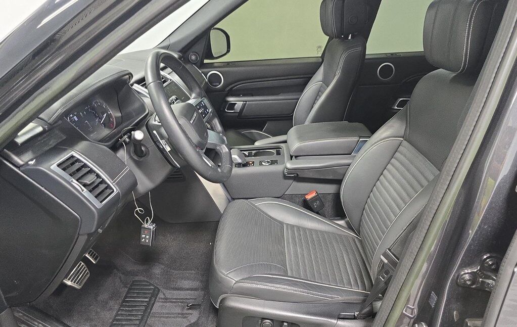 2023 Land Rover Discovery HSE R-Dynamic Tigard OR