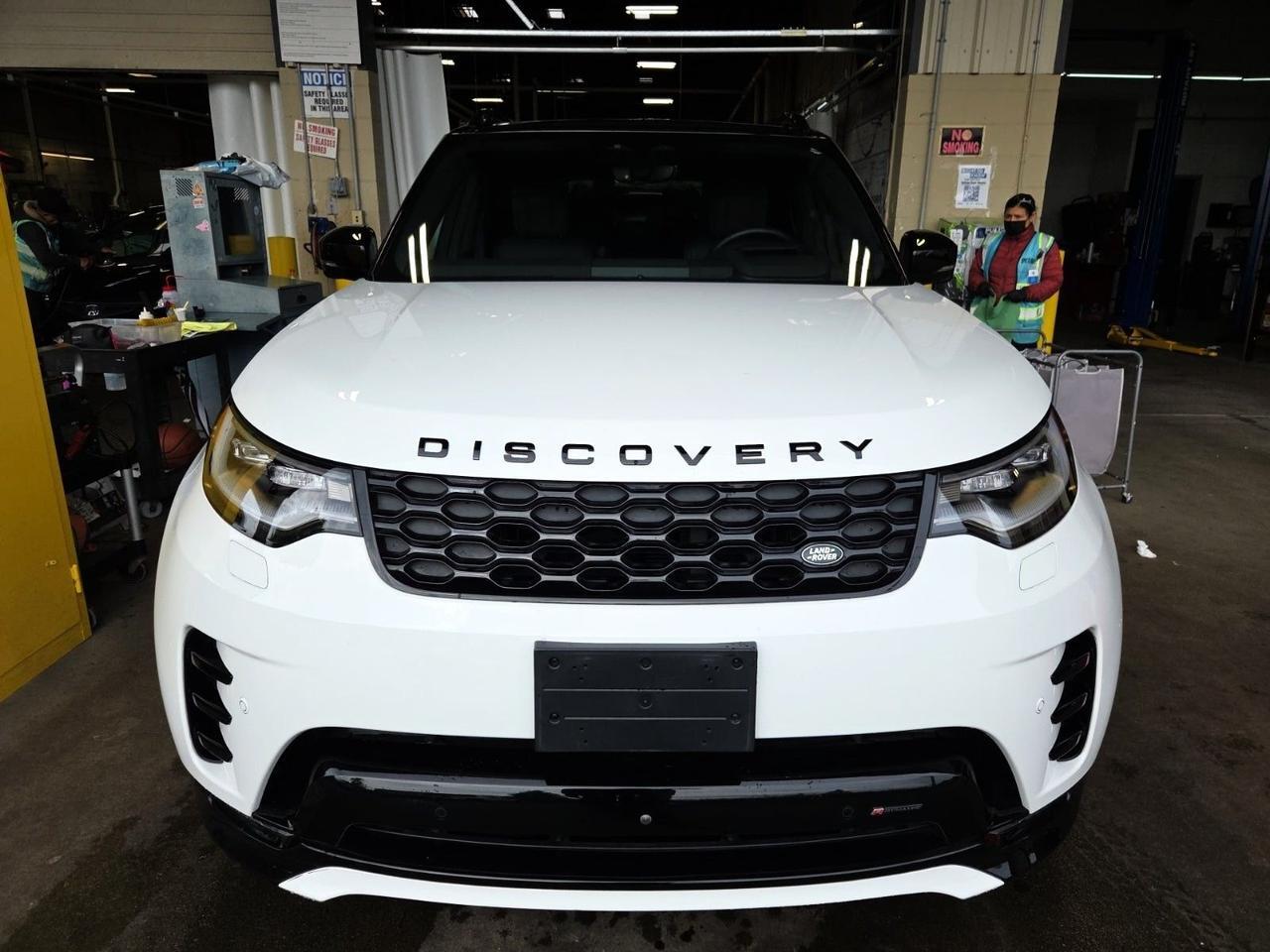 2023 Land Rover Discovery HSE R-Dynamic Ventilated Seats Meridian Sound Portland OR