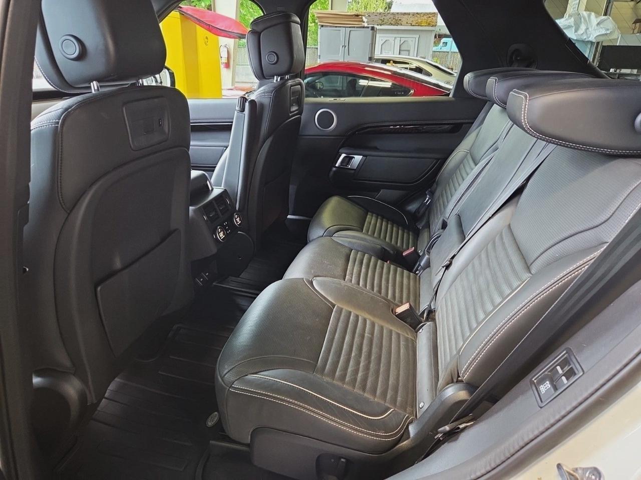 2023 Land Rover Discovery HSE R-Dynamic Ventilated Seats Meridian Sound Portland OR