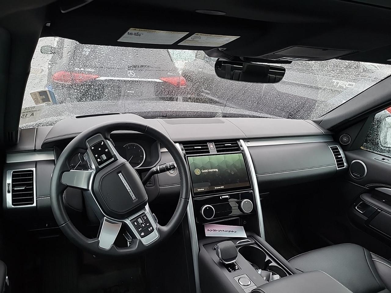 2023 Land Rover Discovery Metropolitan Edition Vented Massage Seats Head-Up Display Portland OR