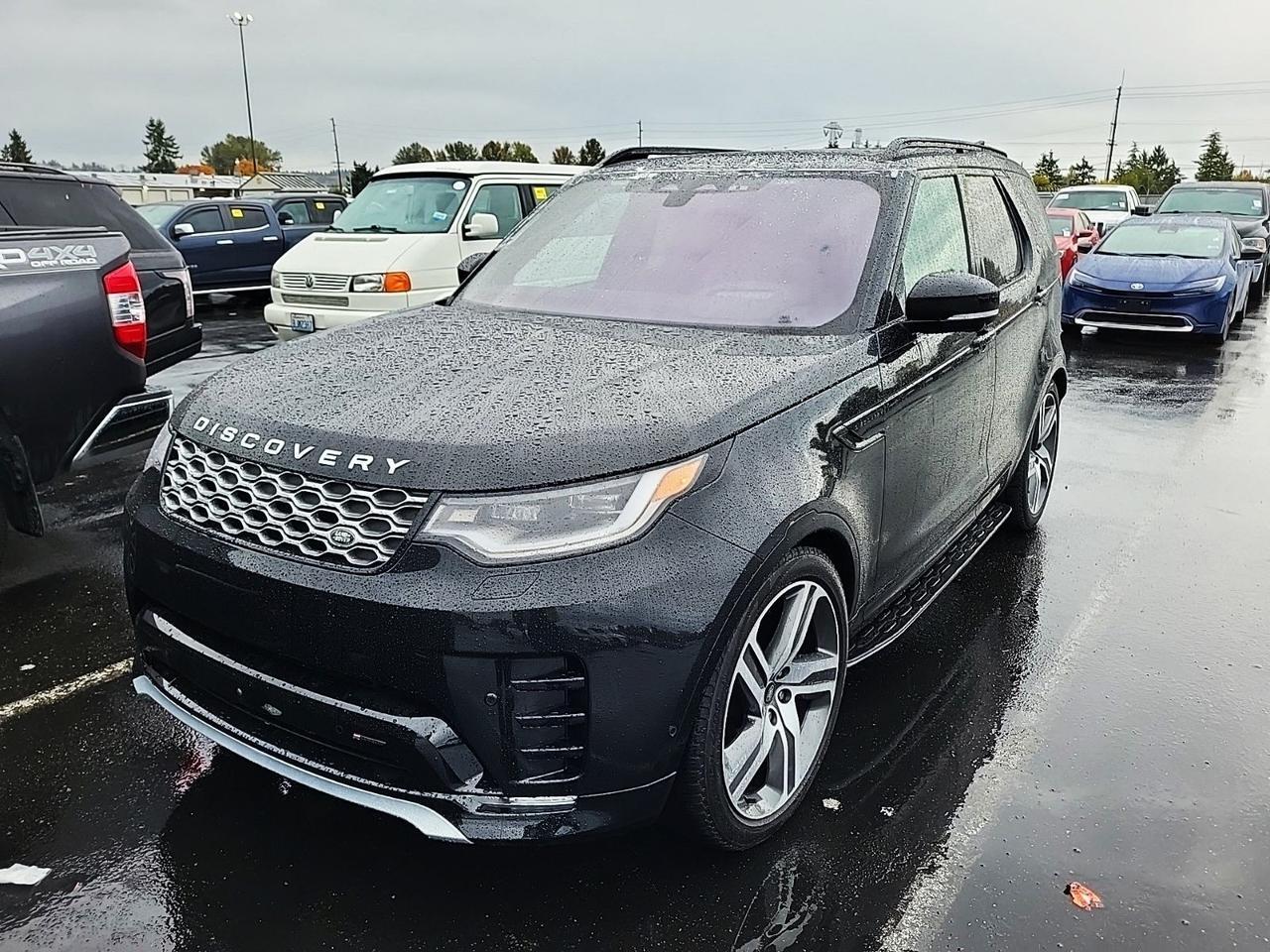 2023 Land Rover Discovery Metropolitan Edition Vented Massage Seats Head-Up Display Portland OR