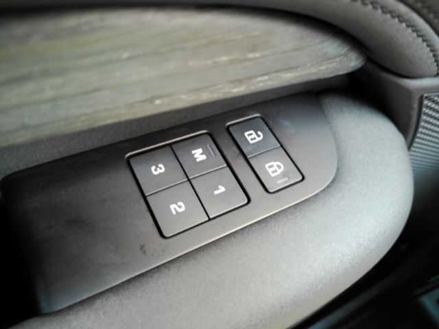 2023 Land Rover Discovery P300 S Plano TX