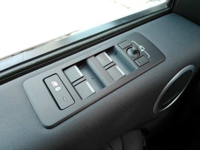 2023 Land Rover Discovery P300 S Plano TX