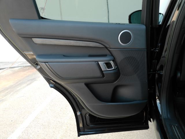 2023 Land Rover Discovery P300 S Plano TX
