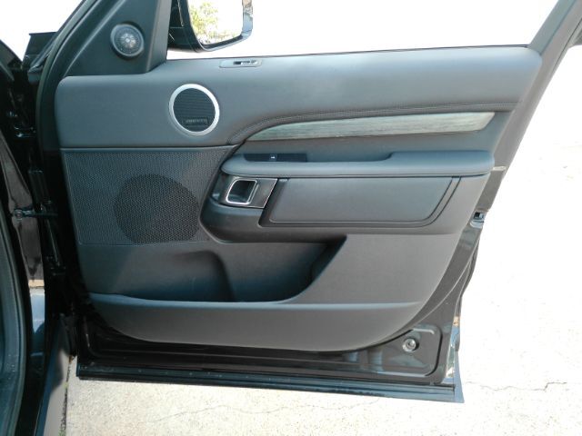 2023 Land Rover Discovery P300 S Plano TX