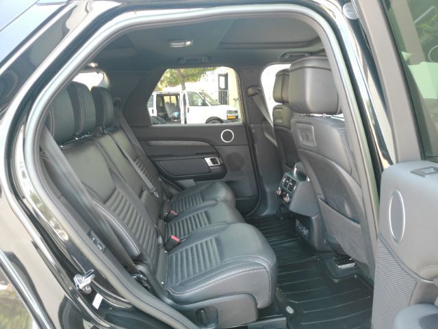 2023 Land Rover Discovery P300 S Plano TX