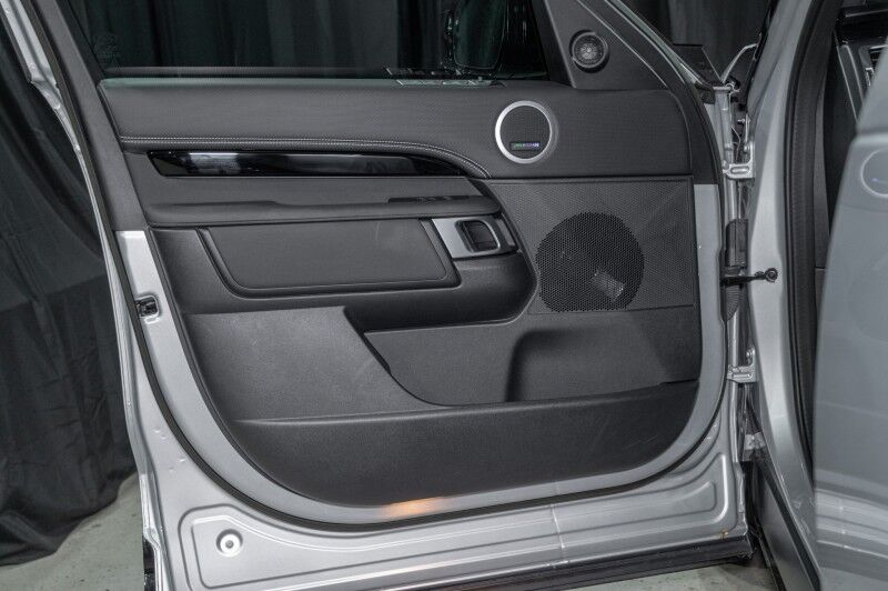 2023 Land Rover Discovery P360 Metropolitan Edition Discovery SUV Peoria AZ