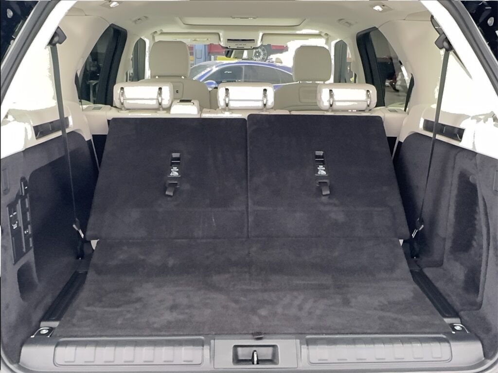 2023 Land Rover Discovery S NAV,CAM,PANO,HTD STS,BLIND SPOT,20&quot; WLS,3RD ROW Plano TX