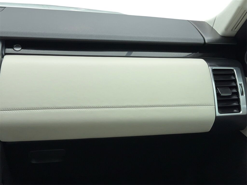 2023 Land Rover Discovery S NAV,CAM,PANO,HTD STS,BLIND SPOT,3RD ROW Plano TX