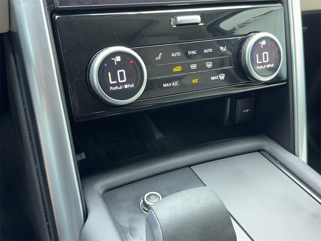 2023 Land Rover Discovery S NAV,CAM,PANO,HTD STS,BLIND SPOT,3RD ROW Plano TX