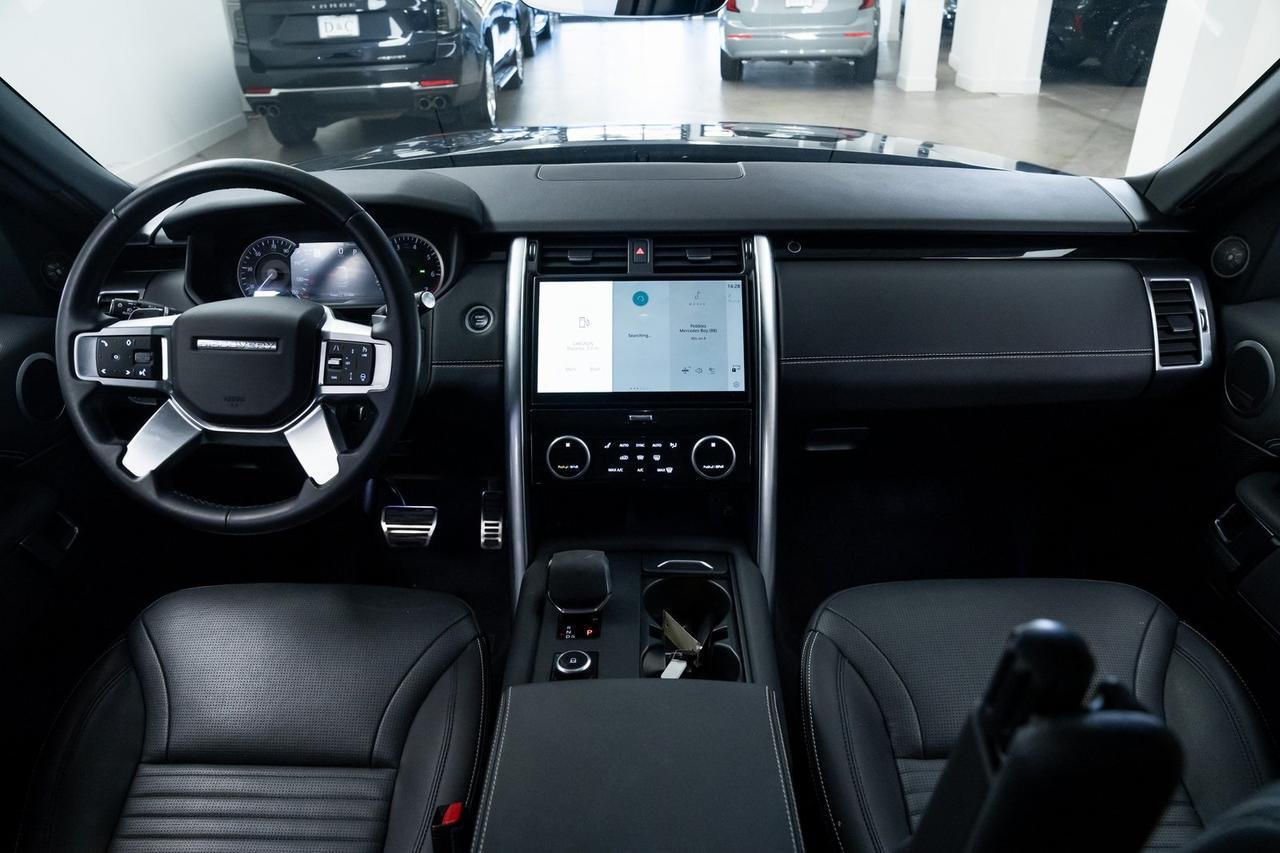 2023 Land Rover Discovery S R-Dynamic 1 Owner Heated Seats Cold Climate Pack Portland OR