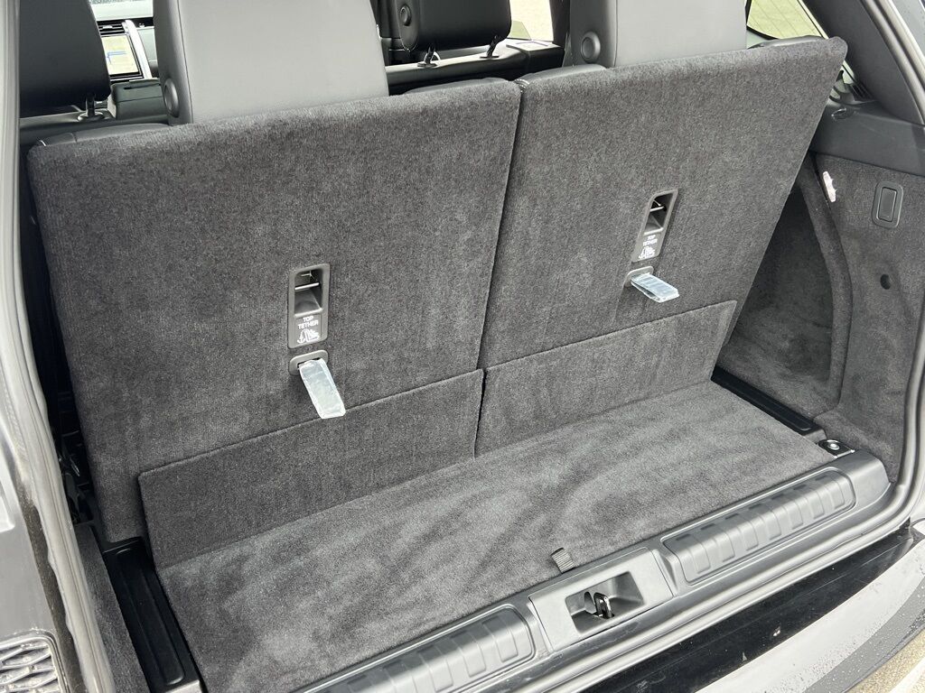 2023 Land Rover Discovery S R-Dynamic Indianapolis IN