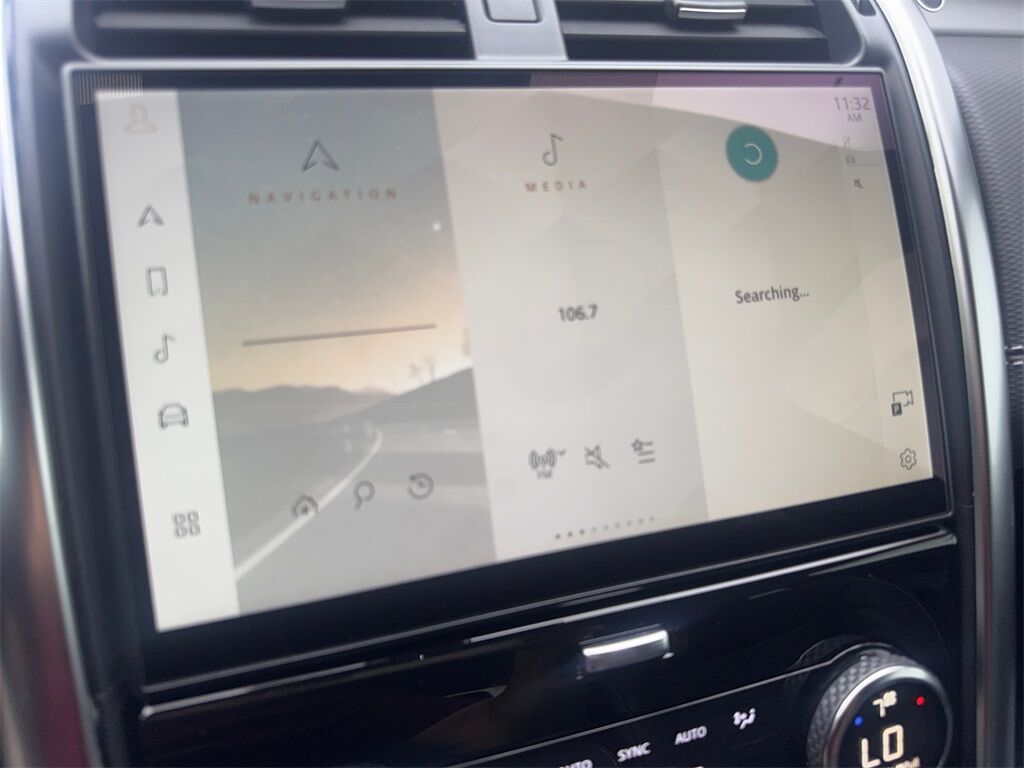 2023 Land Rover Discovery S R-Dynamic NAV,CAM,PANO,HTD STS,BLIND SPOT,3RD RO Irving TX