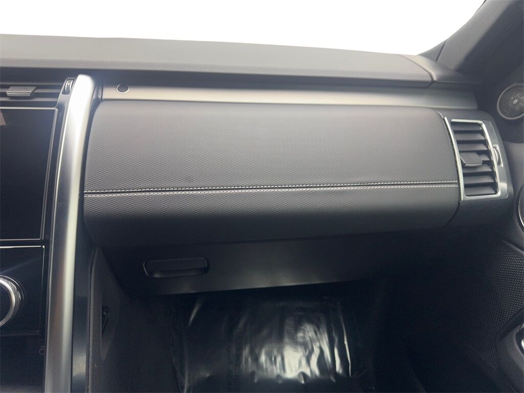 2023 Land Rover Discovery S R-Dynamic NAV,CAM,PANO,HTD STS,BLIND SPOT,3RD RO Irving TX