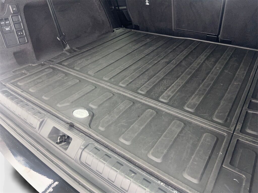2023 Land Rover Discovery S R-Dynamic NAV,CAM,PANO,HTD STS,BLIND SPOT,3RD RO Irving TX
