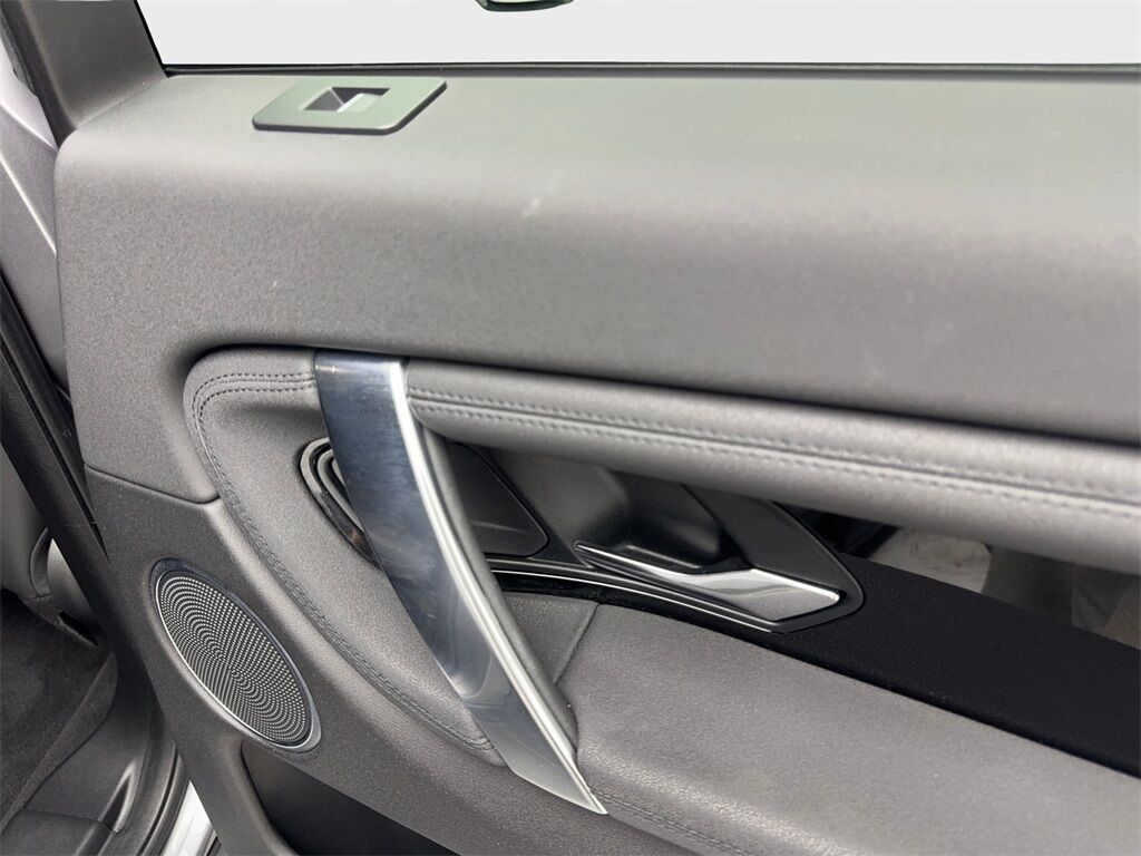 2023 Land Rover Discovery Sport S NAV,CAM,PANO,HTD STS,BLIND SPOT,18&quot; WLS Irving TX