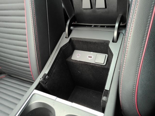 2023 Land Rover Discovery Sport S R-Dynamic Plano TX