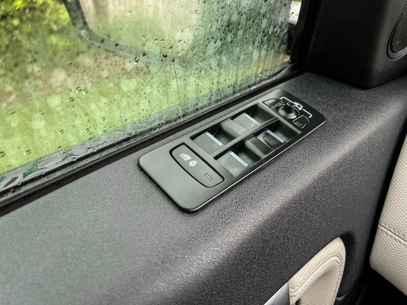 2023 Land Rover Discovery Sport S R-Dynamic Wilmington NC