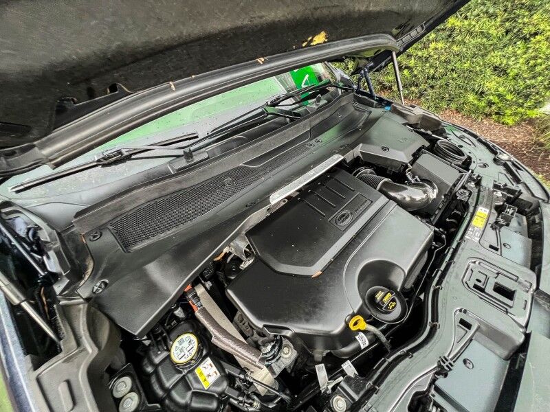 2023 Land Rover Discovery Sport S R-Dynamic Wilmington NC