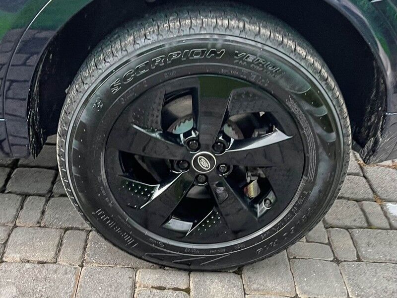 2023 Land Rover Discovery Sport S R-Dynamic Wilmington NC