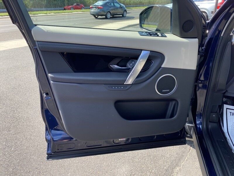 2023 Land Rover Discovery Sport SE Bristol  PA