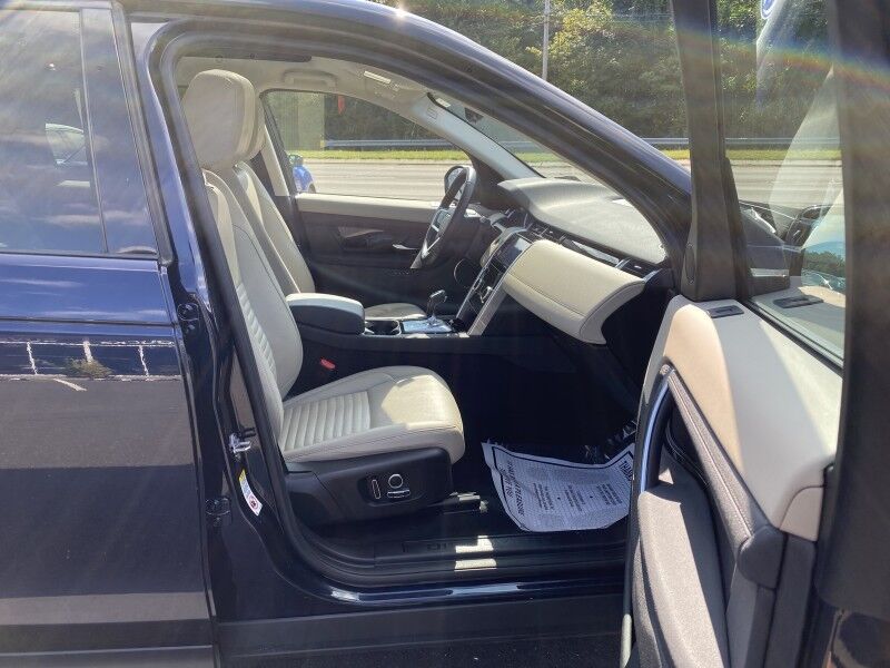 2023 Land Rover Discovery Sport SE Springfield PA
