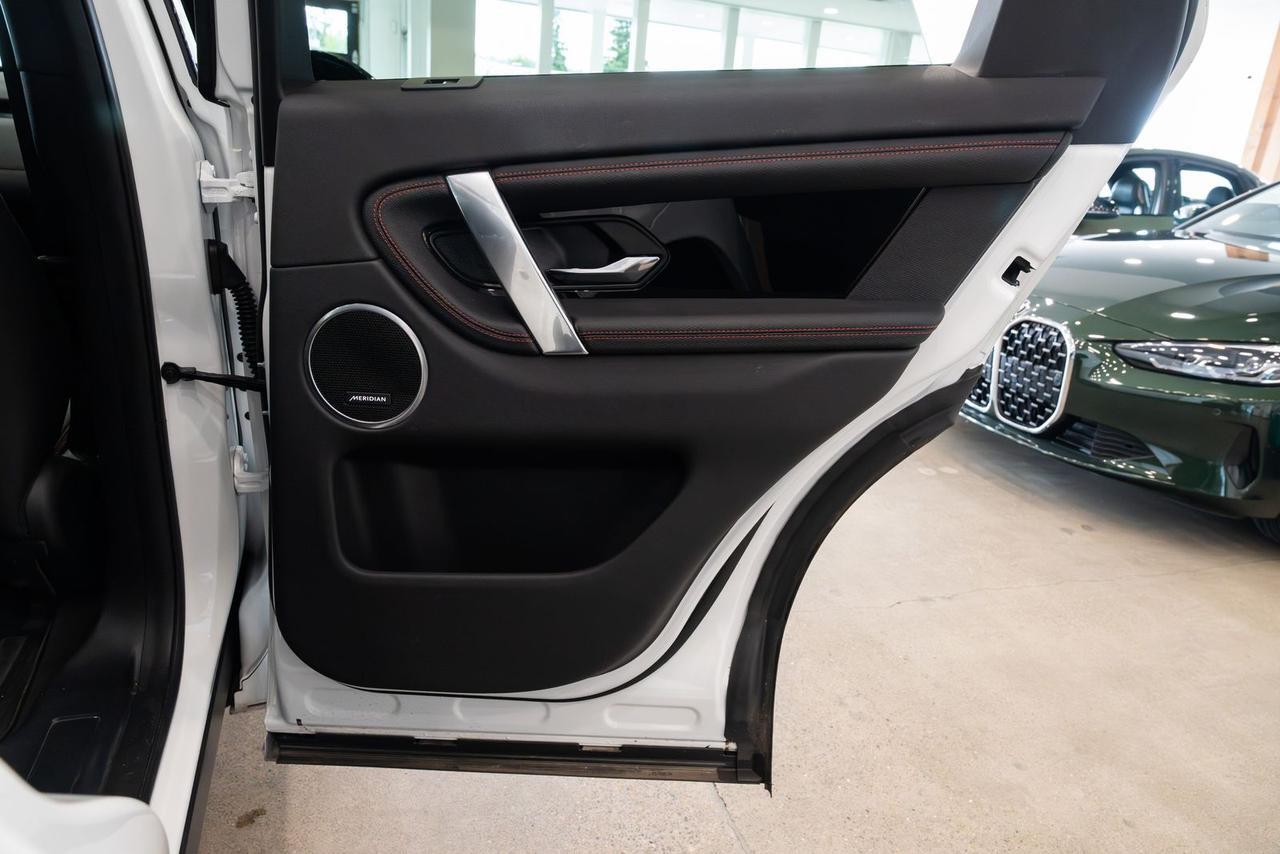 2023 Land Rover Discovery Sport SE R-Dynamic Gladstone OR