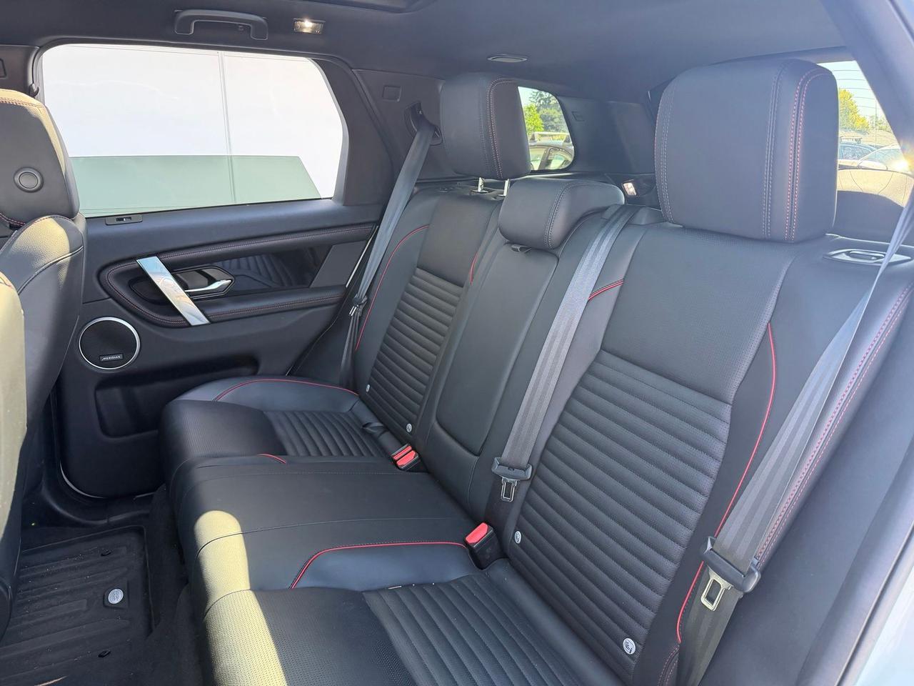 2023 Land Rover Discovery Sport SE R-Dynamic Gladstone OR