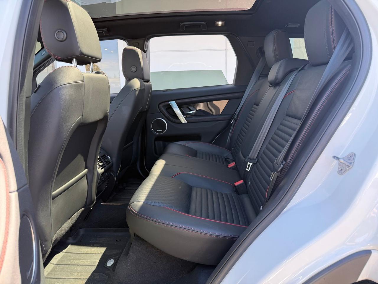 2023 Land Rover Discovery Sport SE R-Dynamic Gladstone OR