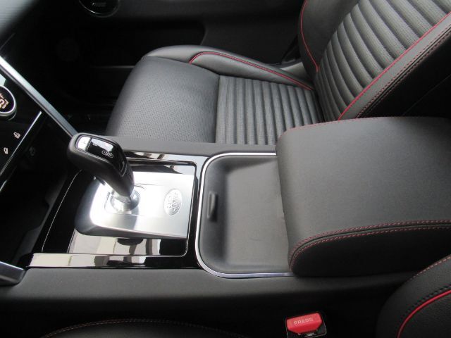 2023 Land Rover Discovery Sport SE R-Dynamic Plano TX