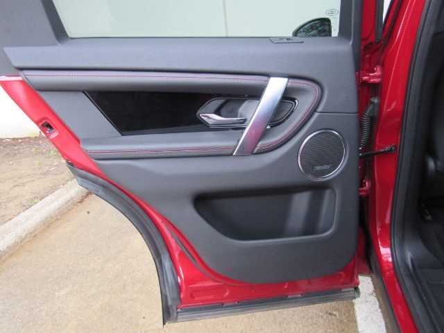2023 Land Rover Discovery Sport SE R-Dynamic Plano TX