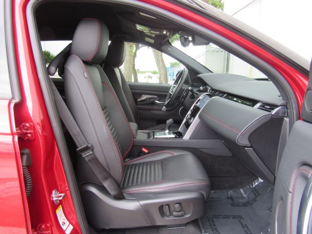 2023 Land Rover Discovery Sport SE R-Dynamic Plano TX