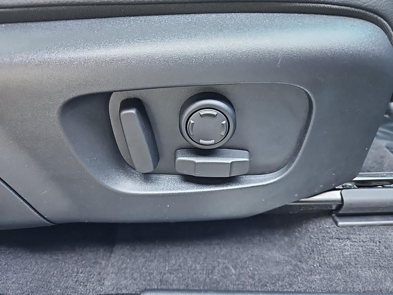 2023 Land Rover Discovery Sport SE R-Dynamic Waldorf MD