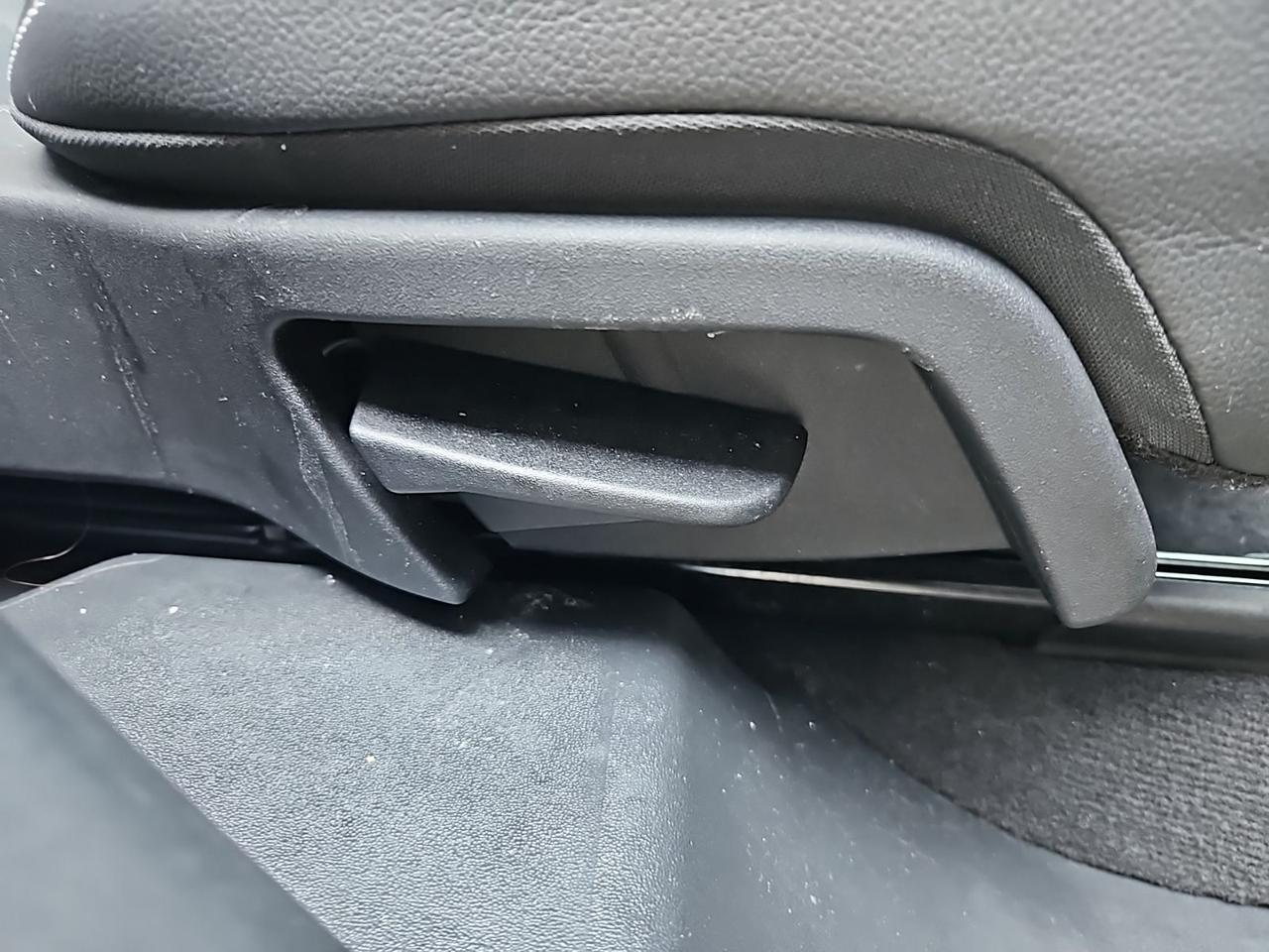 2023 Land Rover Discovery Sport SE R-Dynamic Waldorf MD