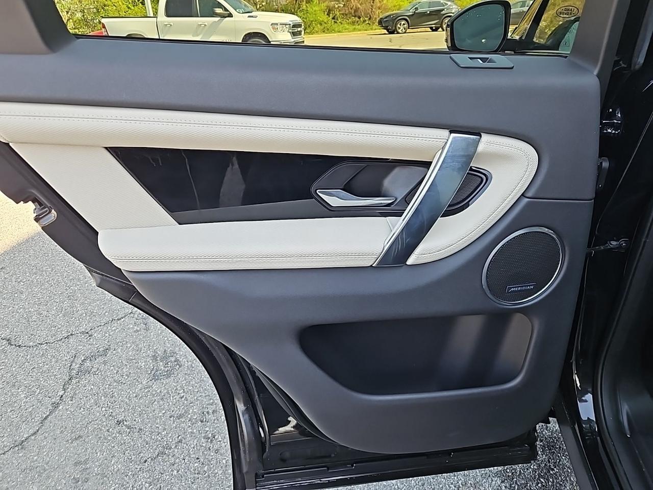 2023 Land Rover Discovery Sport SE R-Dynamic Waldorf MD