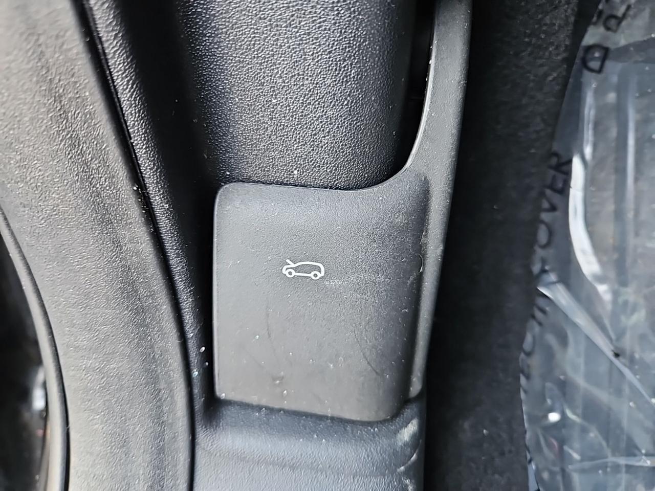 2023 Land Rover Discovery Sport SE R-Dynamic Waldorf MD